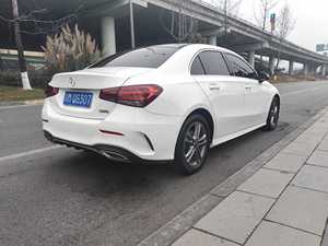 <span class=keywords><strong>Mercedes</strong></span> Benz <span class=keywords><strong>A</strong></span> <span class=keywords><strong>180</strong></span> L <span class=keywords><strong>2022</strong></span> Usado, Sedán Deportivo, 1.3T 136hp, Distancia Entre Ejes Larga, Compacto de Lujo, Bien Mantenido, Listo para Enviar - Product Image 5