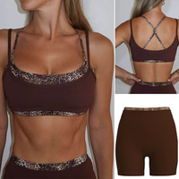 Ensemble 2 pièces pour femme : Soutien-gorge de sport dos croisé à bordure contrastante et short cycliste – Tenue de sport, yoga, fitness, gym, vêtements de sport
