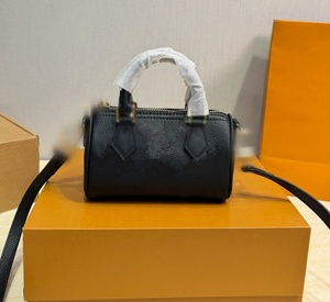 Sac à <span class=keywords><strong>bandoulière</strong></span> en <span class=keywords><strong>cuir</strong></span> véritable pour <span class=keywords><strong>femme</strong></span>, motif bonbon, fermeture éclair, polyester, portable, sangle unique 45-55 cm - Product Image 1