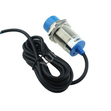 YUMO sensor LM30-3015PA cylinder type DC 15mm inductive proximity sensor switch