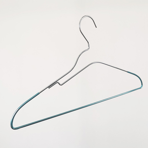 Revêtement en PVC antidérapant et antirouille <span class=keywords><strong>cintre</strong></span> supérieur en métal chromé pour magasin de vêtements et stockage - Product Image 2
