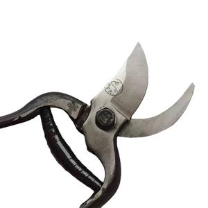 Sécateur manuel Wang'er Mountain en acier au carbone, structure papillon, 20-30 mm, pour la taille des arbres fruitiers - Product Image 1