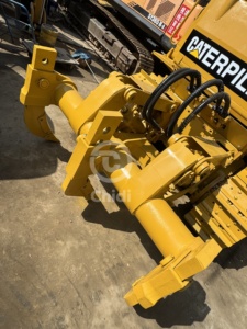 Bulldozer Caterpillar D6D de Alto Rendimiento con Cuchilla de 6 Vías y Transmisión Estable para Construcción y Movimiento de Tierras CAT D7G D7R - Product Image 6