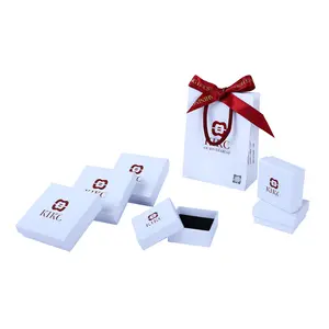 흰색 작은 귀여운 보석 포장 상자 로고 사용자 정의 창조적 인 선물 단단한 종이 포장 상자