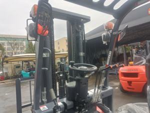 YCMG China Carretilla Elevadora <span class=keywords><strong>GLP</strong></span>, Montacargas de Propano, Montacargas de Gas LP de 3 Toneladas, Nuevo Precio de Venta - Product Image 4