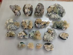 La Mejor Colección de Calcita con Heulandita, Especímenes Minerales para Exhibición de Cristales y Decoración de Coleccionistas - Product Image 4