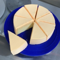 Couteau à ultrasons automatique pour la découpe de gâteaux, équipement de découpe pour gâteaux à la mousse, desserts, chocolat