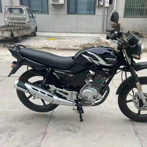 Yamaha YBR <span class=keywords><strong>125</strong></span>. Peinture d'origine, style tout-terrain, frein à disque avant, démarrage électrique et manuel, moteur silencieux et puissant. - Product Image 6