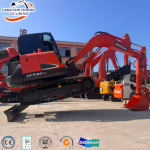 รถขุด Doosan DX60 มือสองขาย เครื่องยนต์เชื่อถือได้ แบบตีนตะขาบขนาดเล็ก พร้อมใช้งาน มอเตอร์ เกียร์ ปั๊ม เฟือง ลูกปืน - Product Image 1