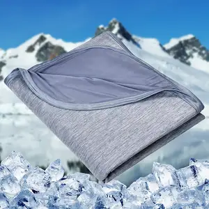 Гипоаллергенное, дышащее, поглощает тепло, сохраняет прохладу, двухстороннее охлаждающее одеяло для жарких сна