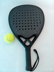 <span class=keywords><strong>Raquette</strong></span> <span class=keywords><strong>de</strong></span> <span class=keywords><strong>padel</strong></span> sur mesure, cadre spécial, bonne durabilité, <span class=keywords><strong>raquette</strong></span> <span class=keywords><strong>de</strong></span> <span class=keywords><strong>padel</strong></span> en carbone intégral 18K pour joueurs <span class=keywords><strong>de</strong></span> <span class=keywords><strong>padel</strong></span> avancés - Product Image 6