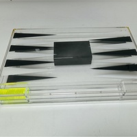 Jeu de backgammon moderne en acrylique avec design amovible, écologique et recyclable, surface polie