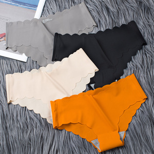 Culottes sans couture en soie glacée pour femmes, entrejambe en pur coton, culottes japonaises haut de gamme pour filles, culottes sans couture - Product Image 1