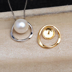 Pendentif en argent S925 avec placage or, base vide à faire soi-même, design simple et lisse 5819 pour surface plane de 8 à 10 mm - Product Image 1