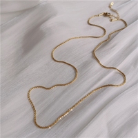 Collier à chaîne double en acier titane, vente chaude, design étoile scintillante, bijoux tendance pour femmes, style européen-américain