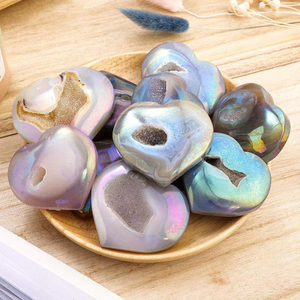 Cœur en Agate Druzy Angel Aura en Gros, Pierre Semi-Précieuse Naturelle, Artisanat de Cristal de Guérison Reiki Wicca, Cadeau d'Halloween, Décoration Feng Shui pour la Maison - Product Image 4