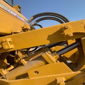 Bulldozer CATD7H 23,7 tonnes 100 % prêt à l'emploi, modèle original 2023, certifié EPA CE, pour usage agricole, avec godet de 4,5 m, moteur, boîte de vitesses, roulement et PLC - Product Image 6