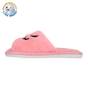 Chaussons en peluche pour femmes de la marque Link, style Halloween, pantoufles en fourrure pour la maison, citrouille de dessin animé pour femmes, style visage souriant, chaussons en peluche - Product Image 6
