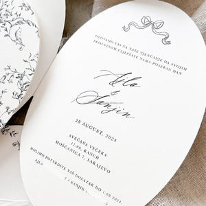 Tarjeta de Invitación de Boda Ovalada Personalizada con Impresión en Vainilla, Monograma en Relieve, Papel Grueso de Lujo, Logotipo Personalizado, Impresión Elegante - Product Image 2
