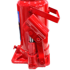 <span class=keywords><strong>Mini</strong></span> <span class=keywords><strong>cric</strong></span> de <span class=keywords><strong>bouteille</strong></span> de voiture <span class=keywords><strong>hydraulique</strong></span> de 6 tonnes Prix bon marché Ascenseur de véhicule à 4 roues avec poignée - Product Image 5