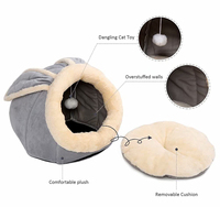 Vente chaude Maison pour chat confortable en fausse fourrure rayée d'hiver, lit pour animaux de compagnie avec tapis amovible