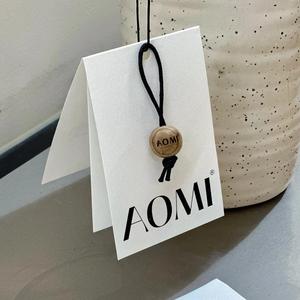 Étiquettes de vêtements de luxe personnalisées, chemises, étiquettes de cartes avec nom et ficelles imprimées sur du papier typographique - Product Image 2