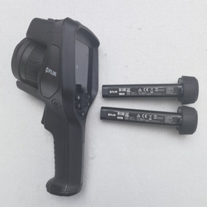 E54 Wärmebildkamera 320x240 IR <40mK Empfindlichkeit 24 °   Objektiv mit 640x480 Bildschirm und 9Hz Bildwiederholrate für elektrische HVAC-Inspektionen - Product Image 3