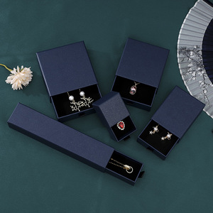 Anello di carta Kraft con logo personalizzato di lusso collana orecchino confezione regalo per gioielli - Product Image 4