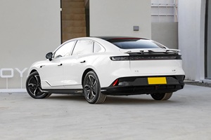 Auto Usata 2024 Voyah Passion Chasing Light, Veicolo Elettrico a Nuova Energia, Auto Lantu Zhuiguang - Product Image 5