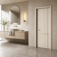 Porte intérieure en MDF mélaminé à grain de bois de frêne clair, design à panneaux étagés pour chambre, hôtel, appartement