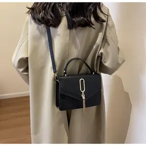 Tassel Designer Women Bags Stone Handbags Brands China Simple Small Square China Supplier Bag