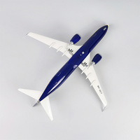 Modèle d'avion en résine moulée sous pression Boeing B737 Ryanair à l'échelle 1/85, 47 cm, avec LED et trains d'atterrissage, objet de collection