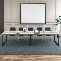 Table de conférence en bois moderne et durable pour la formation du personnel et les négociations dans les petites/moyennes entreprises et les écoles