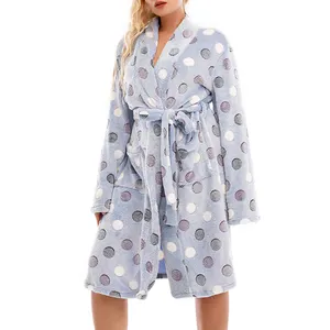 Wholesale Natural Silk Night, Dress For Ladies Silk Pajamas High Quality Soft Sexy Silk Sleepwear/