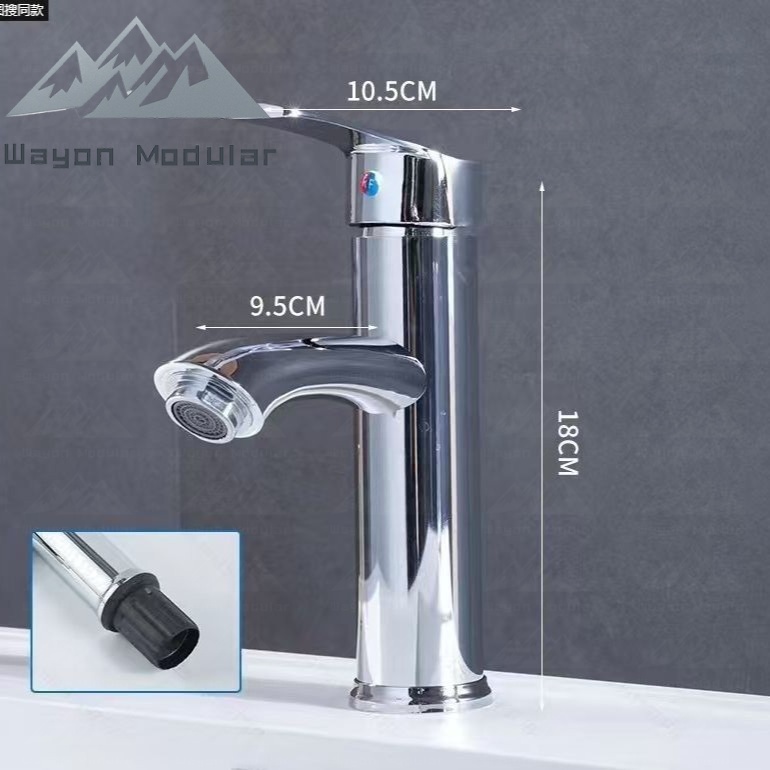 Robinet d'eau chaude et froide argenté brillant. Tuyau d'eau non inclus.