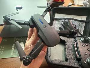 Drone Quadricoptère Pliable E88 avec Télécommande 3km, Caméra Unique Pro 4K, Vidéo HD, Caméra Grand Angle, Contrôle pour Vol Stationnaire 120M - Product Image 2