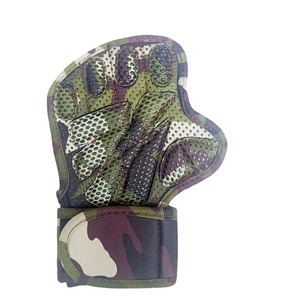 Venta al por mayor de fábrica Ciclismo Fitness Guantes de cuero grueso y silicona Medio dedo Guantes de muñeca para levantamiento de pesas - Product Image 5