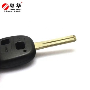 2 botones/3 Botón de latón coche llave remoto del coche transpondedor clave Shell para Toyota Corolla RAV4 <span class=keywords><strong>tierra</strong></span> crucero - Product Image 5