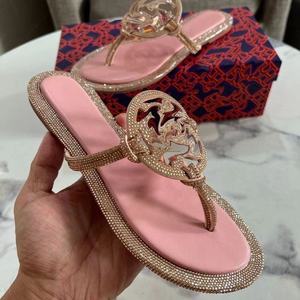 Sandalias de Playa de Verano para <span class=keywords><strong>Mujer</strong></span> de Diseño de Alta Calidad al por Mayor, con Diamantes y Cuero, Zapatos de Moda para <span class=keywords><strong>Mujer</strong></span> - Product Image 1