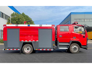 Camion de lutte contre l'incendie et de sauvetage multifonctionnel Dongfeng 4X2 de 5000 litres, eau et mousse, pour les urgences routières et municipales - Product Image 4