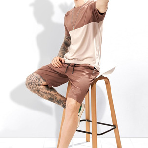 Ensemble T-shirt et short pour homme, décontracté, logo personnalisé, 100% coton, été, deux pièces, séchage rapide, haute qualité, vente en gros - Product Image 5