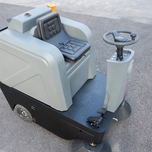 Máquina de Limpieza de Suelos Industrial y Comercial para Exteriores, con Batería, para Jardines y Estacionamientos - Product Image 4