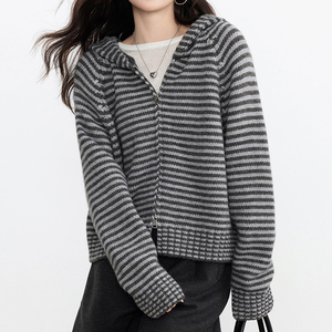 <span class=keywords><strong>Cardigan</strong></span> lavorato a maglia <span class=keywords><strong>con</strong></span> cappuccio e zip a righe da <span class=keywords><strong>donna</strong></span> - Top casual alla moda per tutti i giorni - Product Image 2