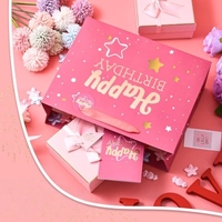 Hochwertige Tragbare Geschenkbox in Pink mit Goldprägung, Umweltfreundlich, Wasserdicht, Magnetverschluss, Modern und Luxuriös