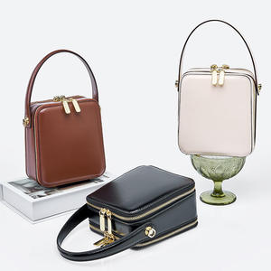 Bolsos cruzados de hombro AndoBag para mujer, bolso cuadrado pequeño de cuero vacuno genuino, bolso de mano femenino a la moda. - Product Image 6