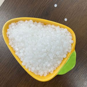 Precio Competitivo, Polietileno de Alta Densidad M200056, Grado de Tubería, Material Plástico HDPE en Gránulos, en Stock - Product Image 1