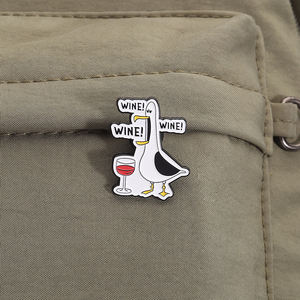 นกนางนวลตะโกนเข็มกลัดเคลือบรูปการ์ตูนนกน้ำที่ได้รับแรงบันดาลใจจากนกทะเลเข็มกลัดปกเสื้อของขวัญเครื่องประดับสำหรับเพื่อน - Product Image 3