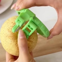 Draagbare handzame plastic appel-schiller - herbruikbaar, verstelbaar, handig mini-keukenhulpmiddel, makkelijk schoon te maken, 9cm, snel schillen