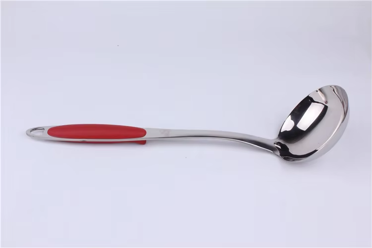 cuillère à soupe en argent rouge