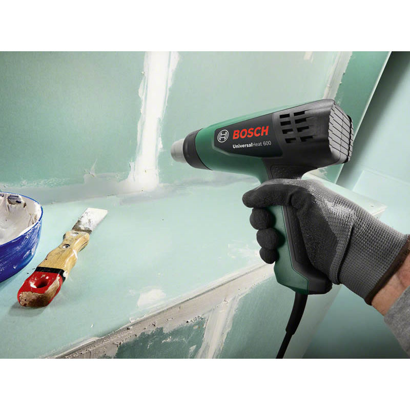 Bosch UniversalHeat 600 1800 Вт пистолет-Тип тепловая пушка